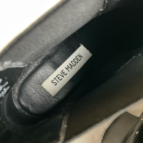 Steve Madden Leather Malorie Chelsea Boot - Picture 7 of 9